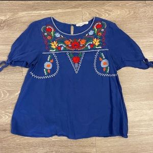 Women’s Small Embroidered Royal Blue Blouse